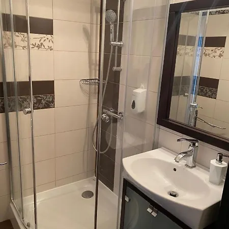 Metropolis Ul.dabrowa 15