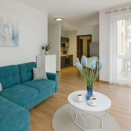 Metropolis Ul.dabrowa 15