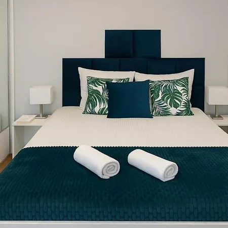 Metropolis Ul.dabrowa 15